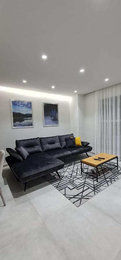 Ferienwohnung Luxurious Apartament Sarandë Exterior foto